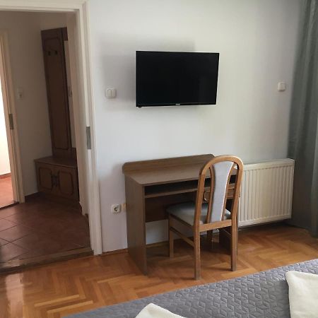 Center Apartmanhaz Hotell Hajdúszoboszló Eksteriør bilde
