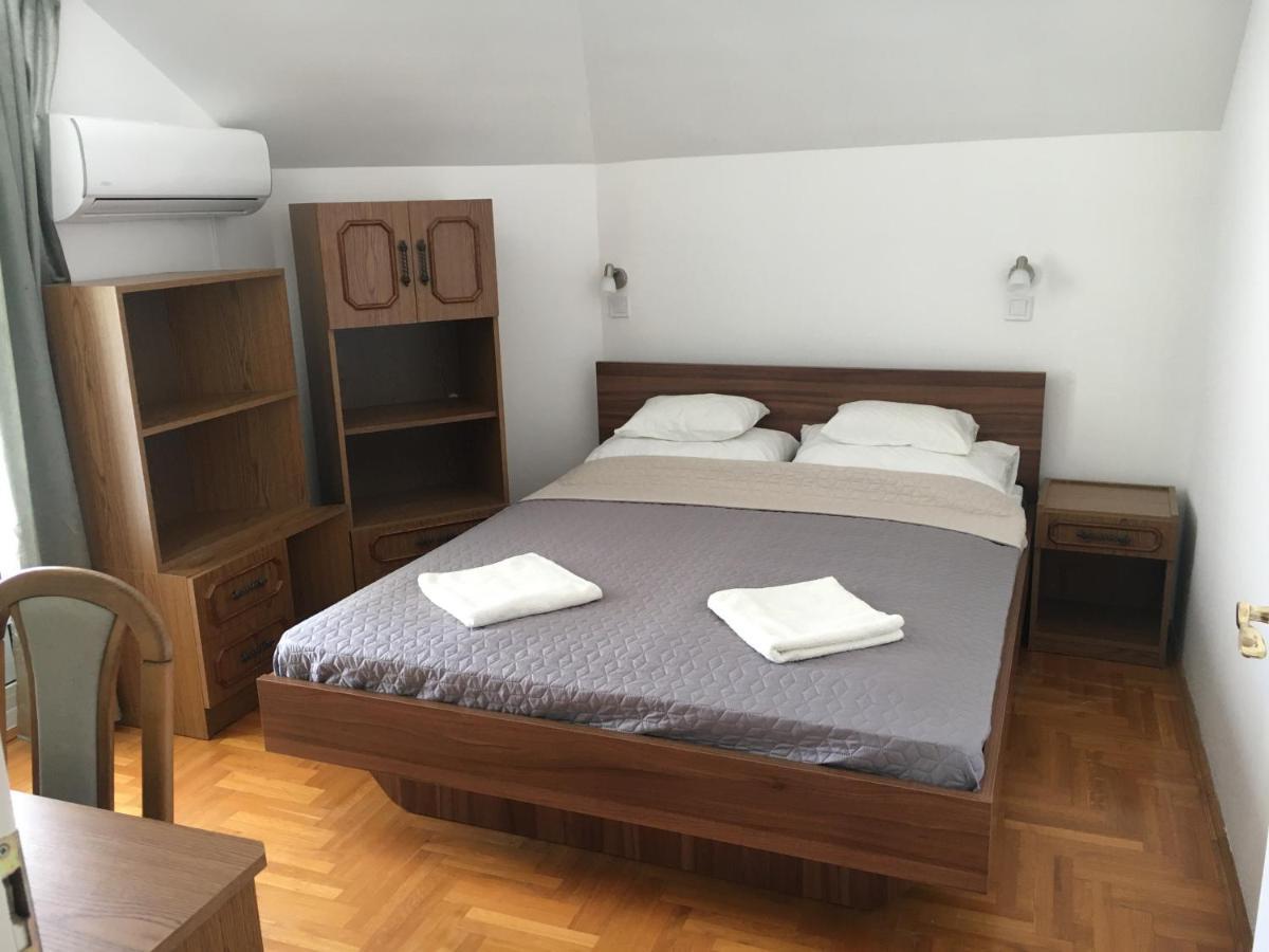Center Apartmanhaz Hotell Hajdúszoboszló Eksteriør bilde