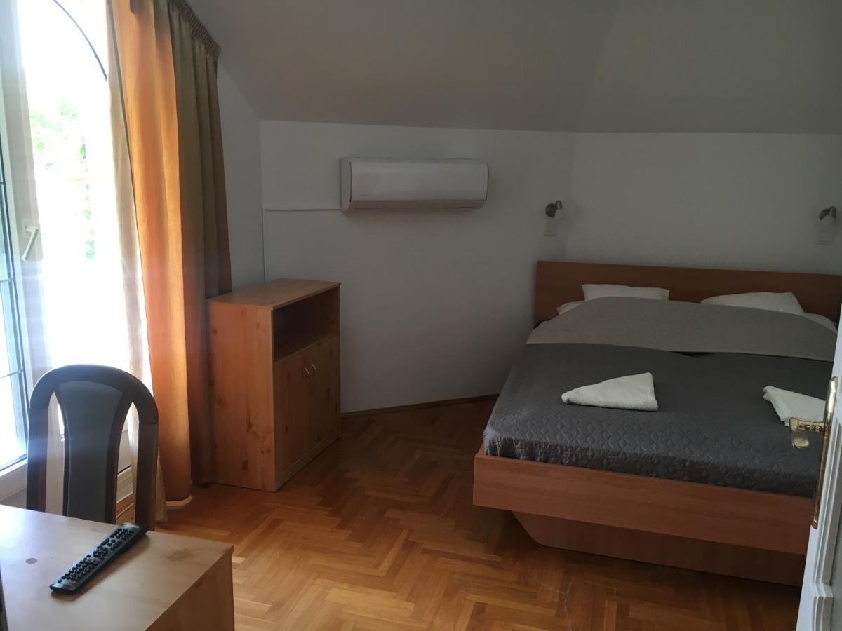 Center Apartmanhaz Hotell Hajdúszoboszló Eksteriør bilde