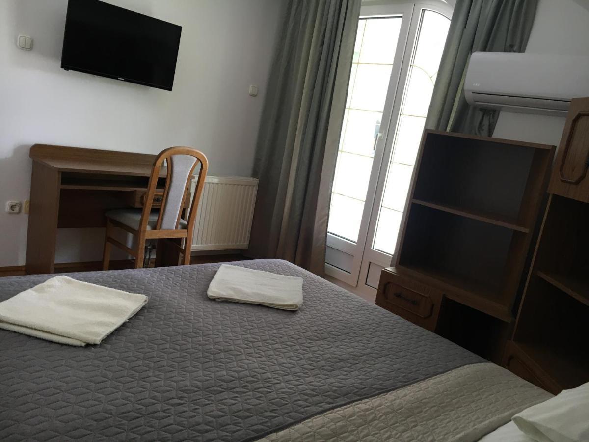 Center Apartmanhaz Hotell Hajdúszoboszló Eksteriør bilde