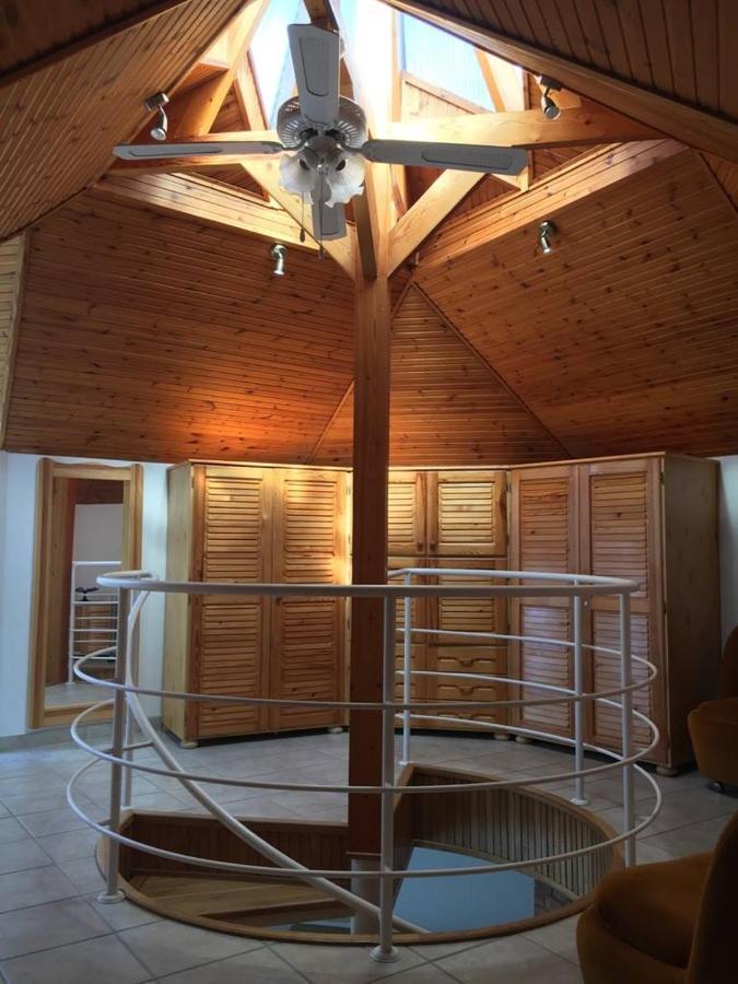 Center Apartmanhaz Hotell Hajdúszoboszló Eksteriør bilde